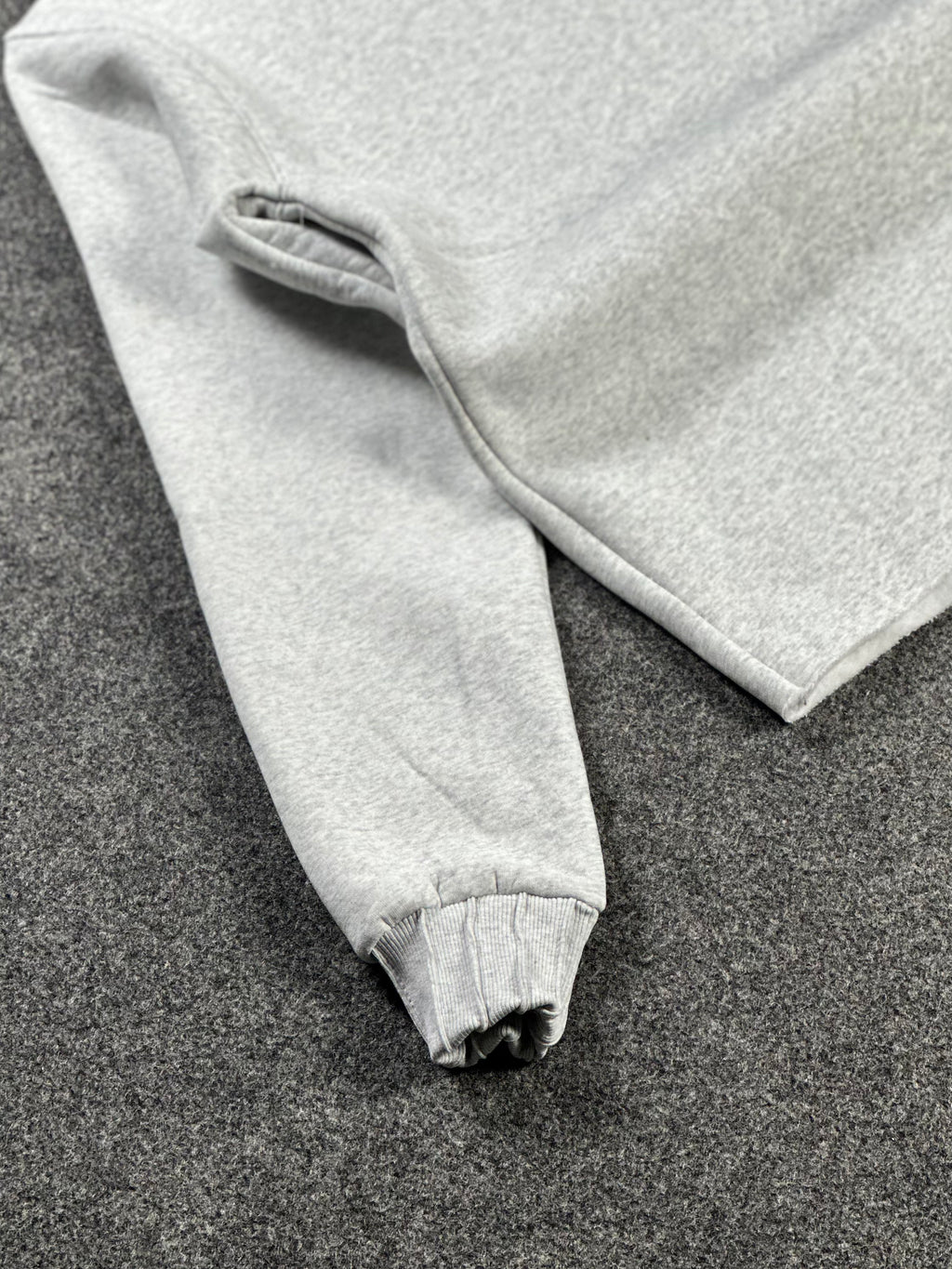Crew-Neck Gray