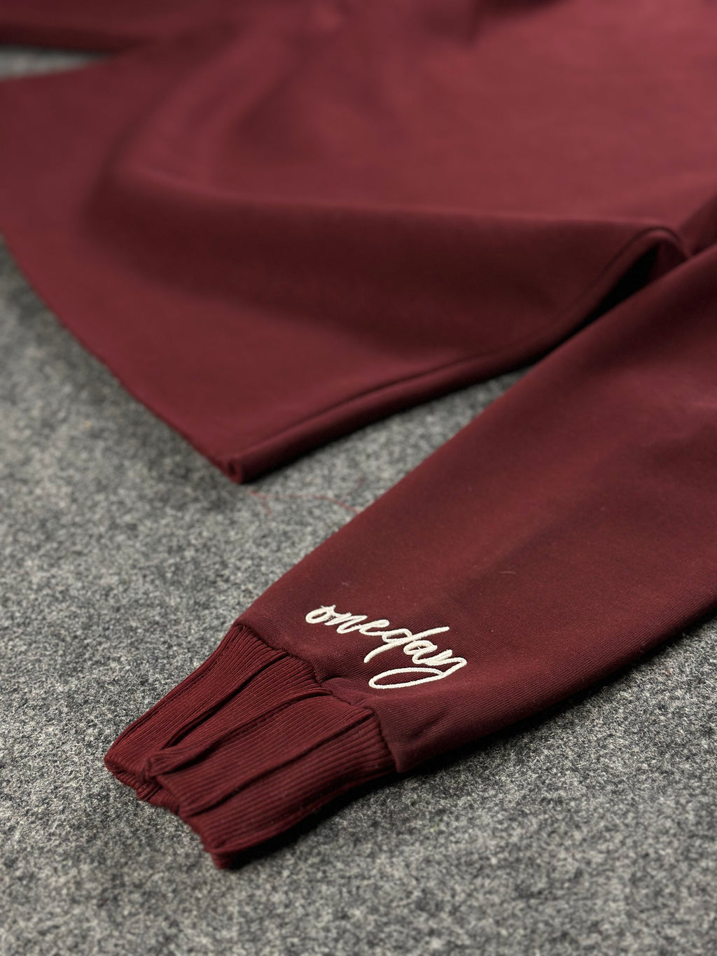 Crew-Neck Burgundy